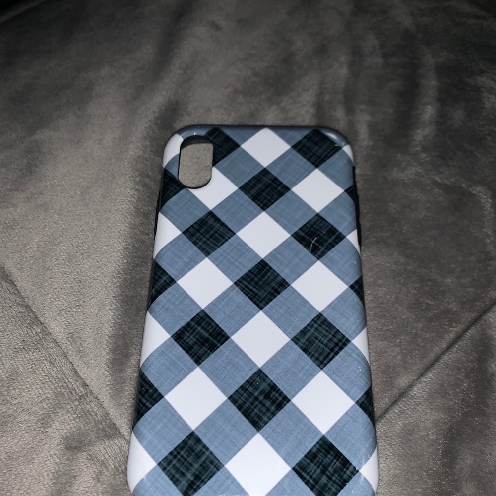 Black and white buffalo design XR Iphone case